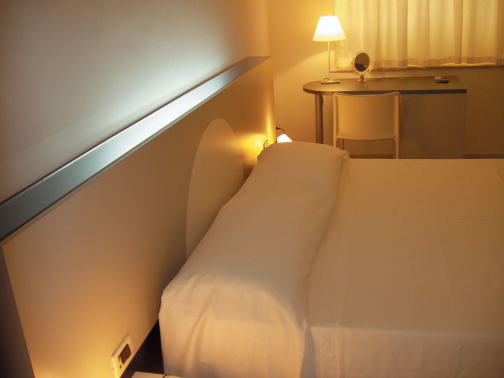 Hotel Rainbow Palermo Luaran gambar
